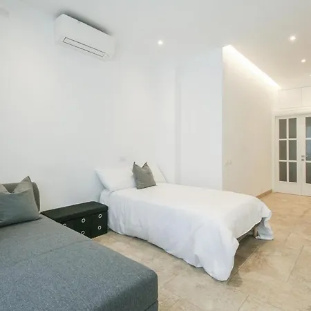 Ipanema Apartment *